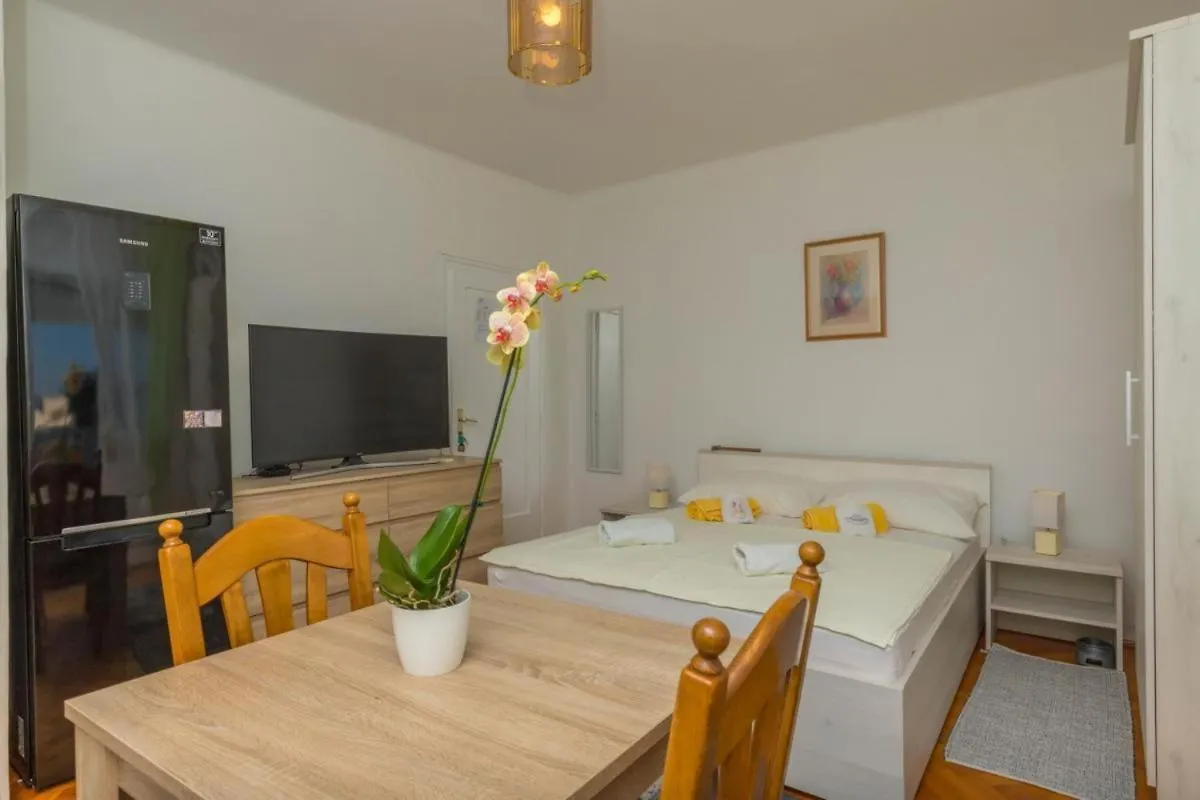 Studio Apartment Iva Crikvenica Croatia
