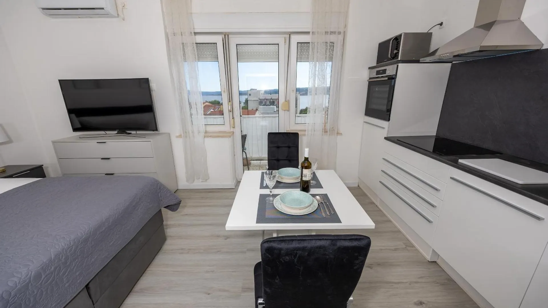 Studio Apartment Iva Crikvenica